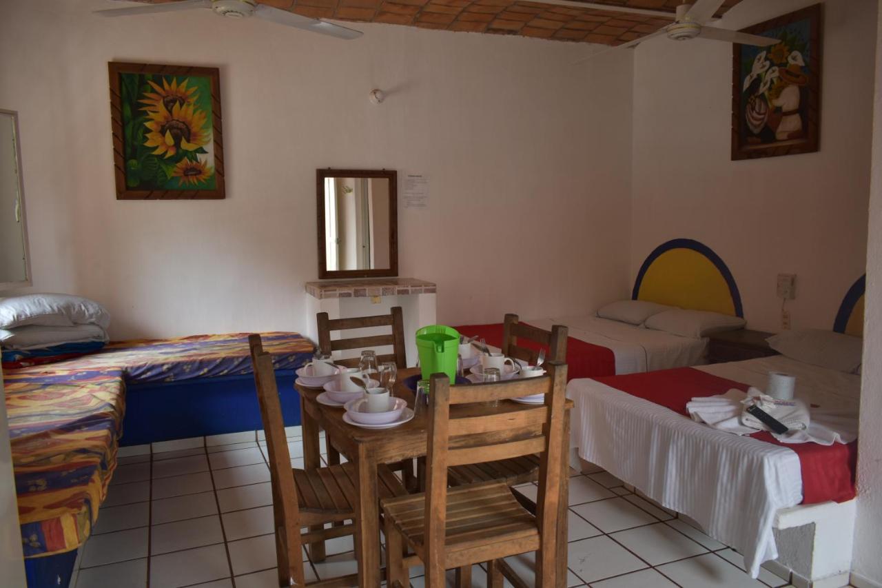 Hotel Y Bungalows Islas Careyes Los Ayala Ngoại thất bức ảnh